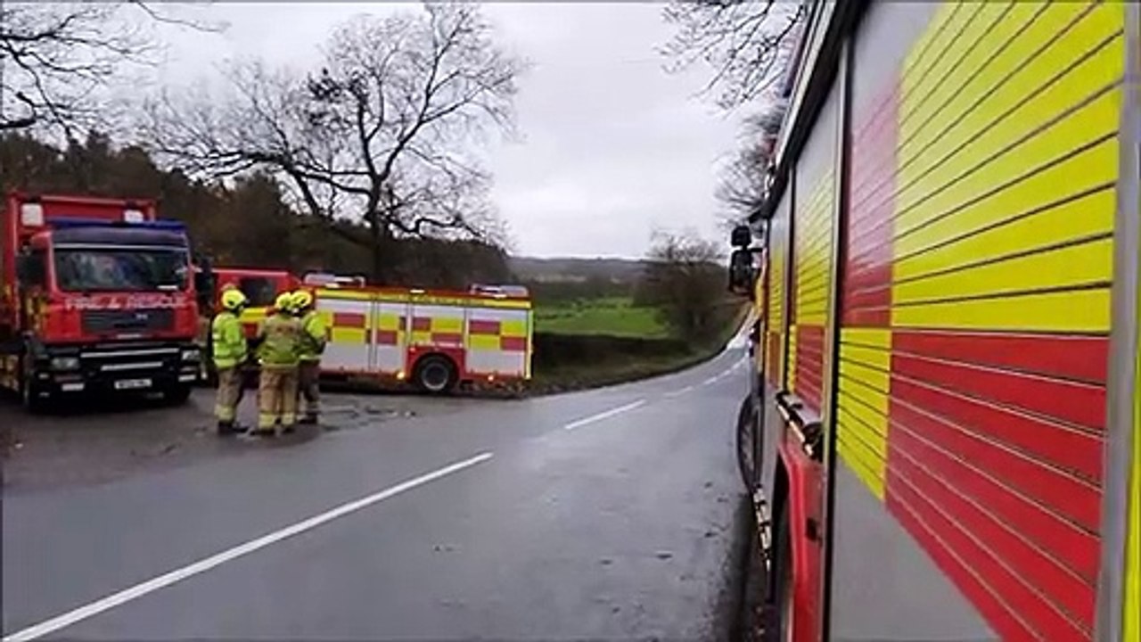 Falkirk Lochgreen Road reports that derelict building Craigieburn House next to Craigieburn Farm has collapsed emergency services are in attendance