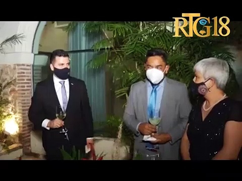 Minis afè etranjè ak kilt la Dr. Claude Joseph nan kad vizit afè nan Repiblik Domonikèn