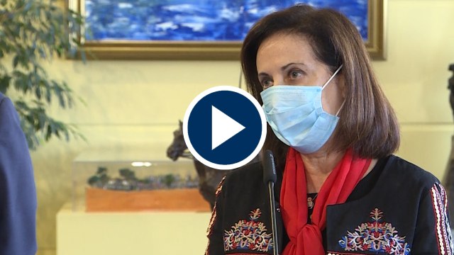 Robles: Yo no soy quién para decir al Rey lo que tiene que decir