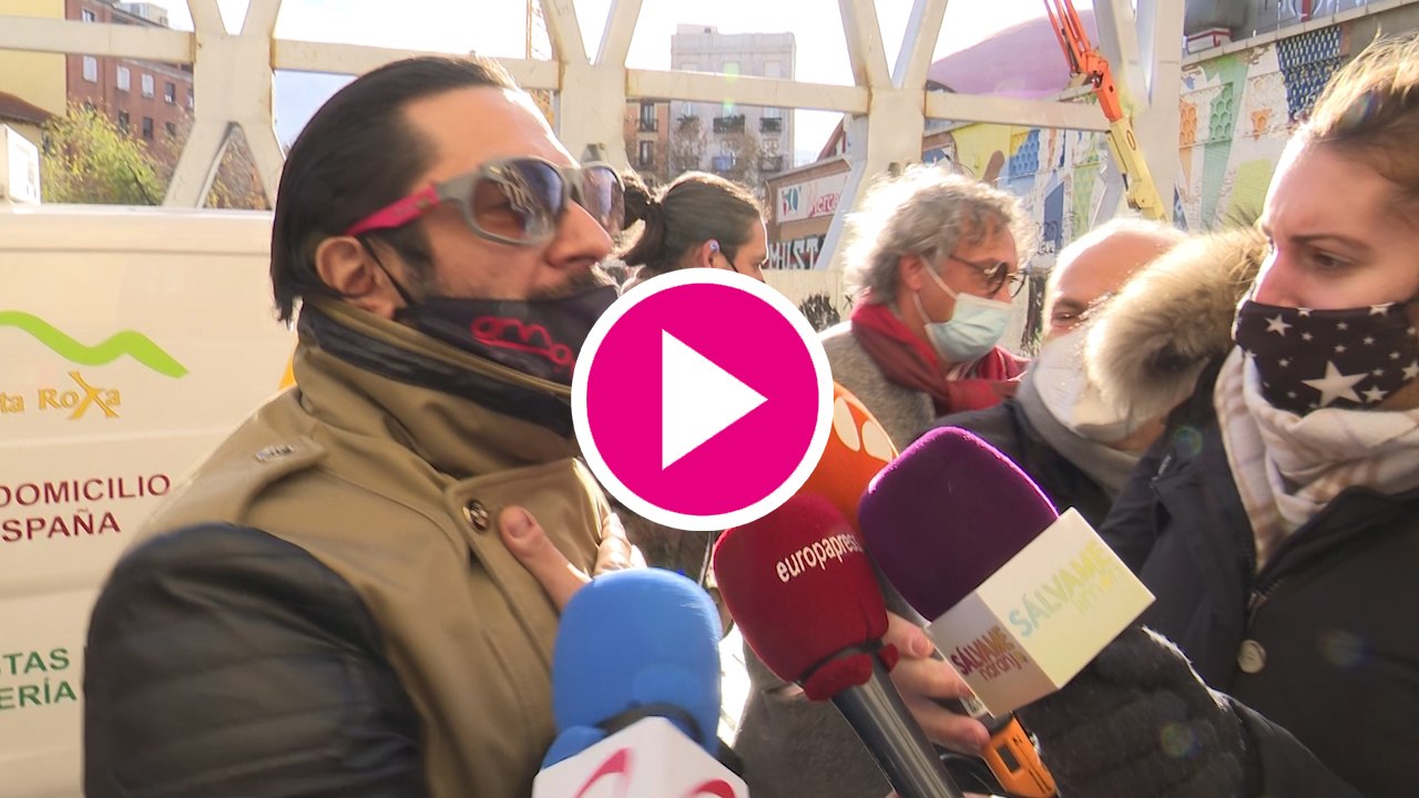 Rafael Amargo llega al teatro después de haber sido detenido