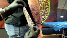 Tattoo Studio Wien - Pattos Keppos Flower Tattoo
