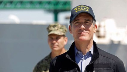 Los Angeles Launches Program to Give $800 Payment to Some Restaurant Workers