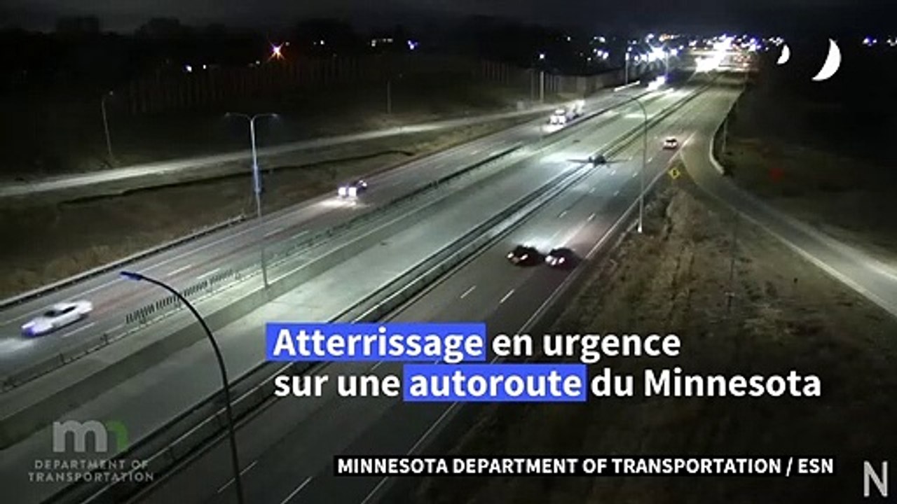 Etats-Unis: un avion obligé d'atterrir sur une autoroute ... entre deux voitures!