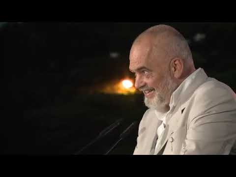 Vlonjatëve duhet t’i jemi dy herë borxhlinj. Mos mu mërzit Gramoz se Tepelenës…