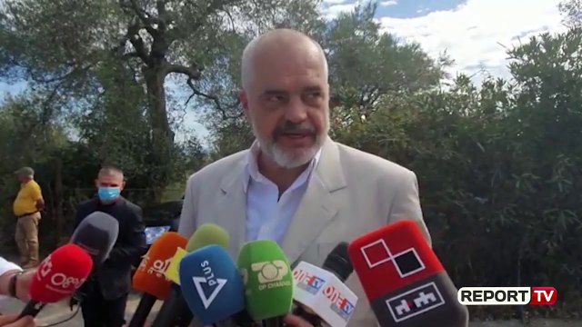 Meta, Ruçi, Rama në Vlorë, mungon Basha, kryeministri: S'do të ketë marrëveshje për detin