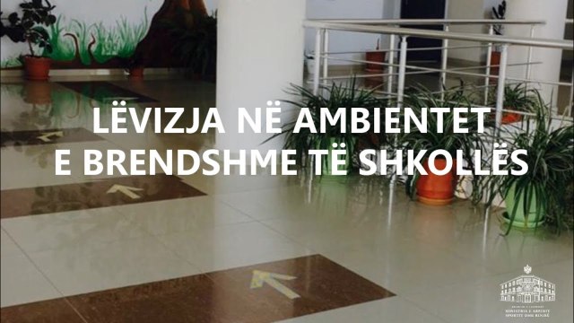 Report TV -Ministrja Shahini për vitin e ri shkollor: Maskat të detyrueshme në ambientet brenda