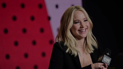 Jennifer Lawrence Is All of Us Reacting to a FaceTime Call From the Kardashian-Jenners