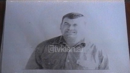 Ministria e Rendit Publik shpall listen e te kerkuarve - (26 Shtator 2000)