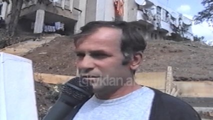 Rikonstruktohet lapidari i Librazhdit - (26  Shtator 2000)
