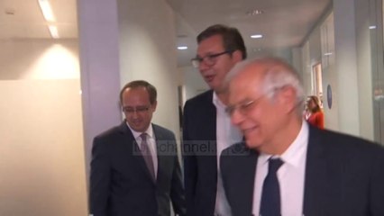 Top News - Vuçiç në Bruksel/ BE kërkon dialog politik