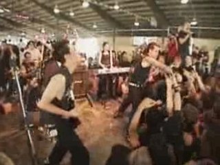 Bleeding Through - Just Another Pretty Face live