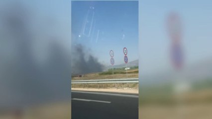 Lezhë/ Banorët u vënë flakën tokave për t’i pastruar