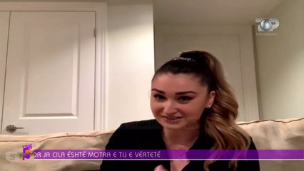 Gruaja dhe e motra shoqe të ngushta, ja si ia punojnë këngëtarit