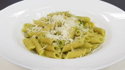 Pesto me kungull dhe makarona nga zonja Vjollca
