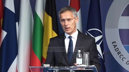 Top News - Serbia pezullon stërvitjet ushtarake - shmang pjesëmarrjen në stërvitjet në Bjellorusi