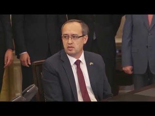 Komisioneri europian kritik për reformën zgjedhore: Ka kthim pas, puna jonë po vihet në rrezik