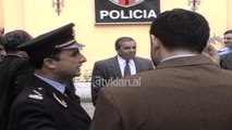 Ministri Poci takim me drejtoret e policive te vendit (4 Tetor 2000)