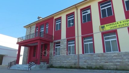 Përgatitjet për nisjen e shkollës, klasat e ulëta mësim pasdite, ankohen prindërit në Lezhë