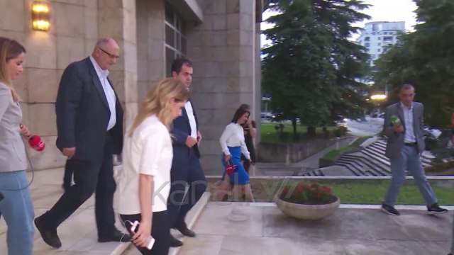 TË HËNËN MBLIDHET KËSHILLI POLITIK, PD I PËRGJIGJET POZITIVISHT KËRKESËS - News, Lajme - Kanali 7