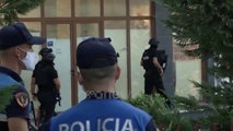 Ora News - Sulmi me armë ndaj hotelit në Tushemisht, shtyhet seanca për tre të arrestuarit