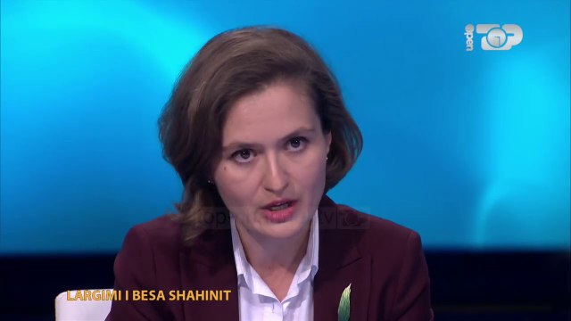 Ministria e Arsimit ja hedh topin ministrisë së Shëndetësisë për formularin e vetëdeklarimit