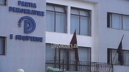 A do te marre pjese Partia Demokratike ne balotazhe? (9 Tetor 2000)