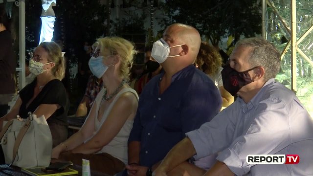 Report TV - ‘Dhuna ndaj grave dhe fëmijëve’, 41 filma në Festivalin e të Drejtave të Njeriut