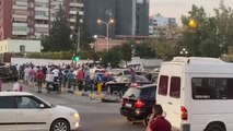 Ora News - Tirane: Shpërthen makina pranë “Vasil Shantos”, momentet e para te panikut dhe sirenat