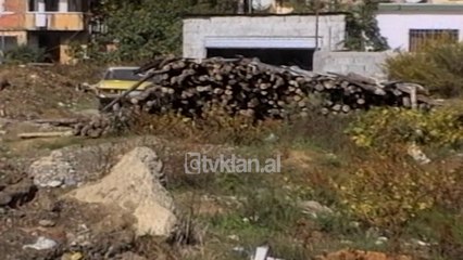 Jo me kioska, por mure rrethuese.Taktika e re e pronareve te paligjshem (12 Tetor 2000)