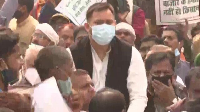 Tejashwi Yadav demands government to withdraw Farm Law