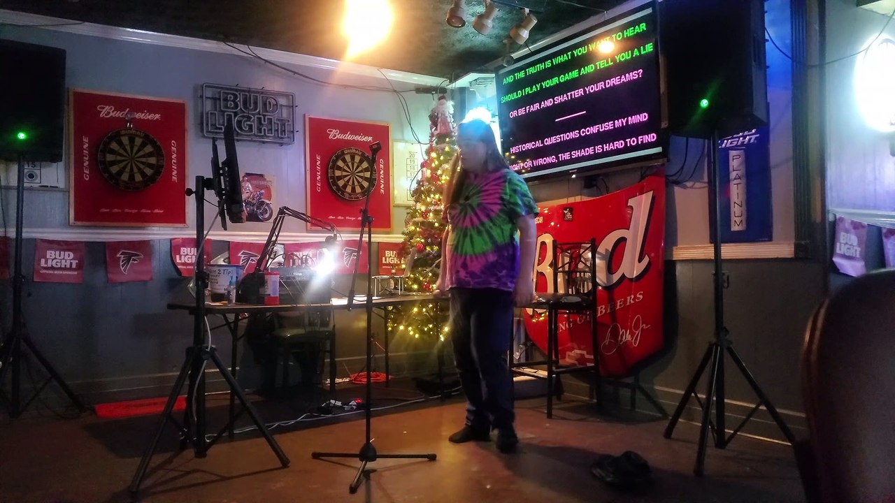 KARAOKE - Lärm - Shades / Violence Sucks