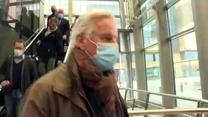 Mesmo de costas voltadas, UE e Reino Unido voltam a reunir-se