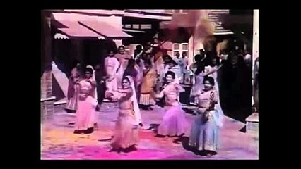 Lie Hai Hazaron Rang Holi Koi Tan Ke Liye Koi Man Ke Liye.