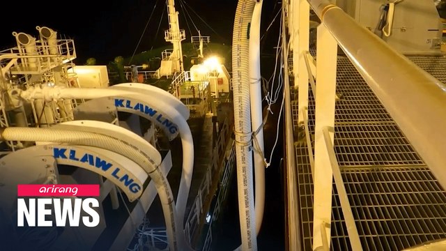 S. Korea succeeds in world's first ship-to-ship LNG transfer
