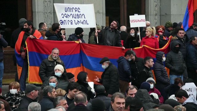 Perché in Armenia, dopo la sconfitta militare, c'è una lotta di politica interna
