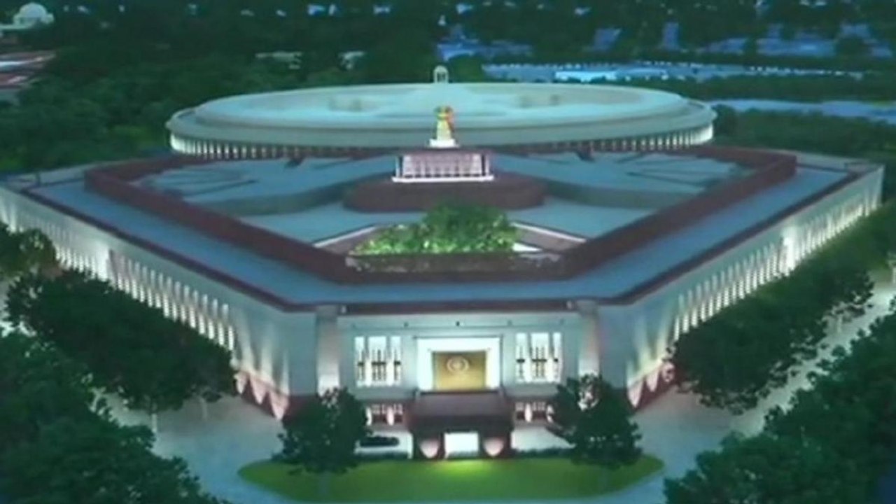 Know about New Parliament Building of India features