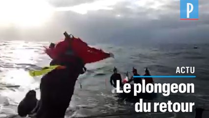 Vendée Globe : Escoffier, récupéré par la Marine, dit adieu à Jean Le Cam