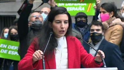 Vox defiende la Constitución frente a un Gobierno "traidor" y que está "bajo la batuta de los enemigos de España”