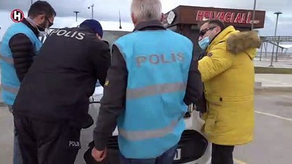 YASAKTA DIŞARI ÇIKAN ŞAHSIN İLGİNÇ TAVIRLARI DİKKAT ÇEKTİ