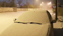 Van merkeze mevsimin ilk karı yağdı