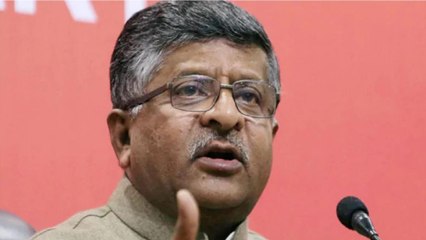 Farmers' Protest: Ravi Shankar launches attack on Congress