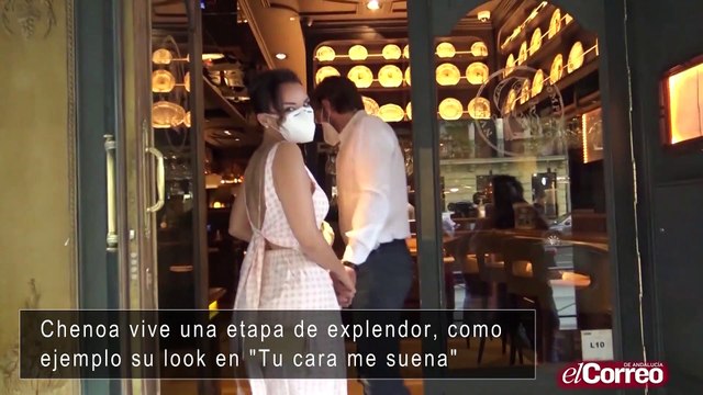 Chenoa luce un espectacular look en el programa Tu cara me suena