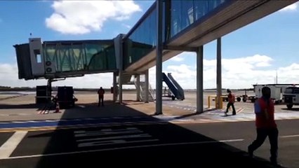 下载视频: Cascavel inaugura novo terminal de passageiros, que trará comodidade aos usuários do Aeroporto Municipal