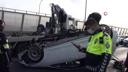 - Haliç köprüsünde trafiği kilitleyen kaza: 3 yaralı