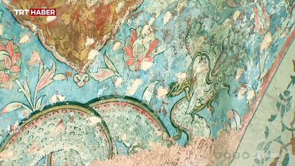 Topkapı Sarayı'nda 500 yıllık süslemeler bulundu