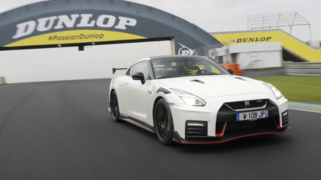 Supertest Nissan GT-R Nismo (2020)