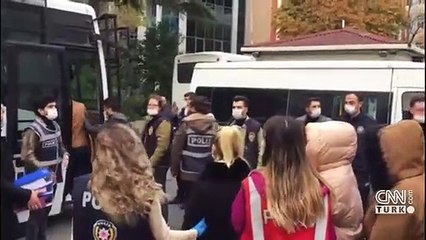 'Model' olmak için geldiler, çetenin eline düştüler | Video