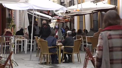 Télécharger la video: Puente de compras en muchas cuidades españolas