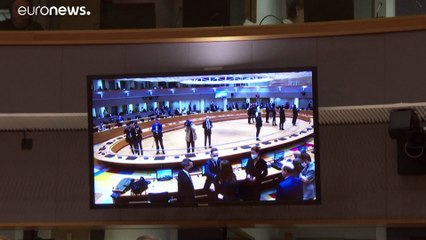La diplomacia española respeta "la opinión" de Zapatero sobre la UE y Venezuela, pero no la secunda