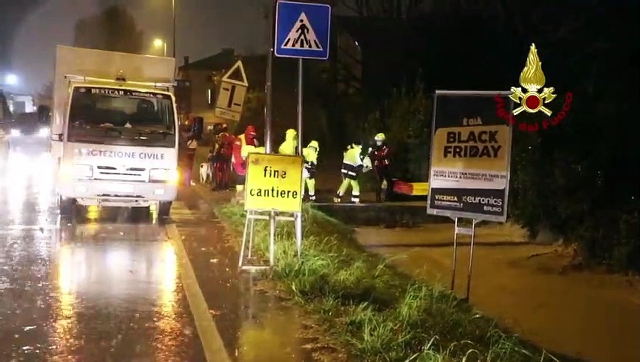 Maltempo nel Vicentino, esonda torrente abitanti salvati da Vigili del Fuoco (07.12.20)